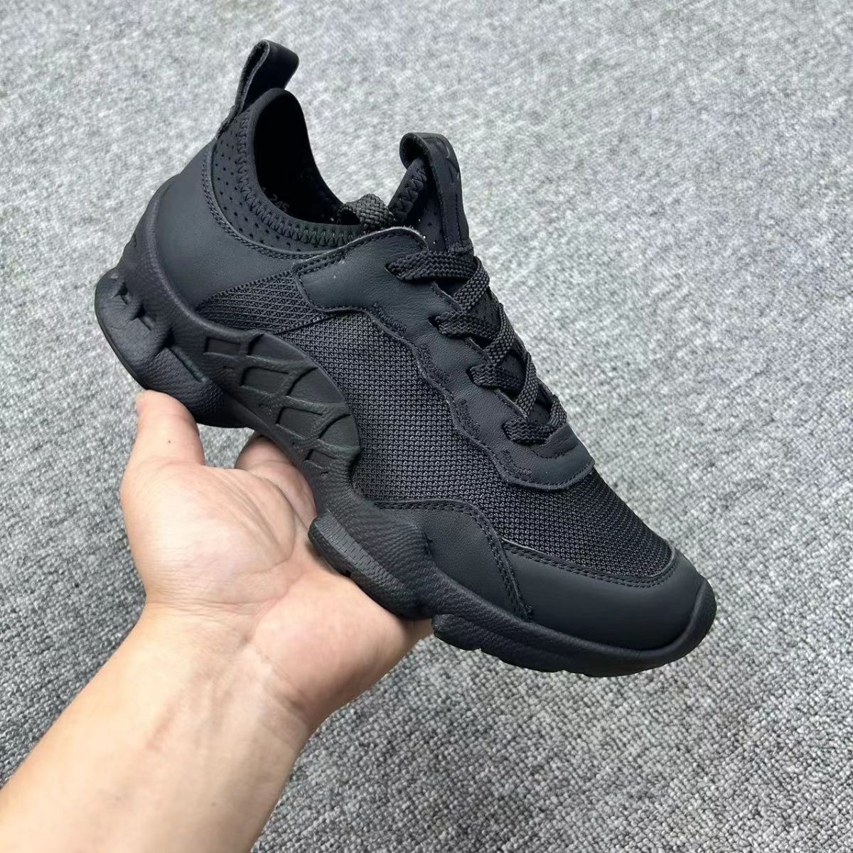 Trendy Luxury Athletic Shoes M - Hunting Outdoor Brands 리뷰 및 가격