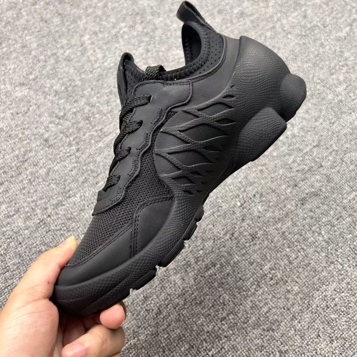 Trendy Luxury Athletic Shoes M - Hunting Outdoor Brands 리뷰 및 가격
